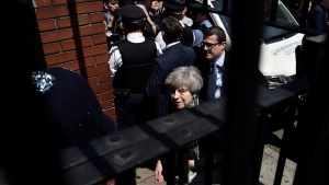 Policia británica evita atentado contra Theresa May